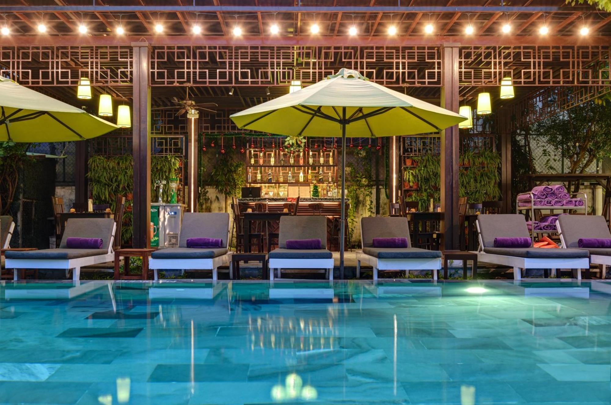 הוי אן White Lotus Hotel Hoian מראה חיצוני תמונה